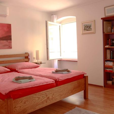 Apartment Roby Врсар Екстер'єр фото